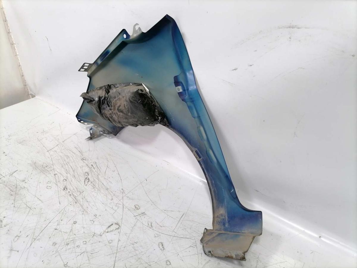 Ford Fiesta original Kotflügel vorn rechts Indic Blau Metallic Bj.2016